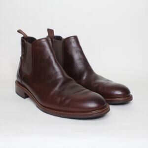 Trask Chelsea Boots Boar Brown Leather Vibram Soles Men's Size 11M Casual/ Dress